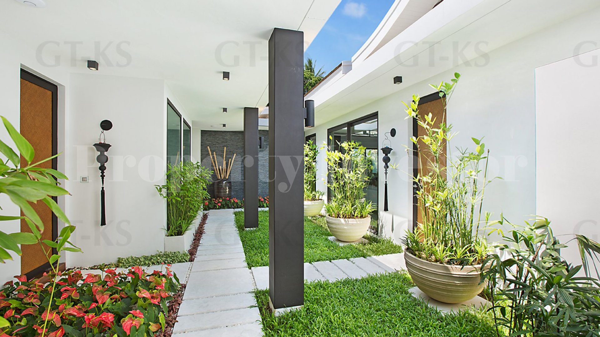 Продается вилла с 5 спальнями на пляже в Баан Манго